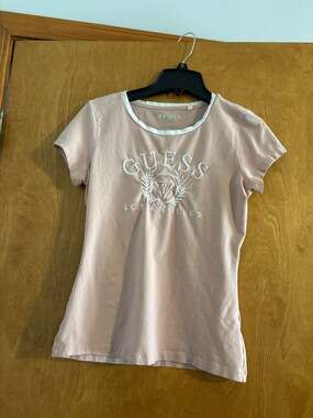 GUESS Women's Pink Short Sleeve Logo Crest Ringer T-Shirt